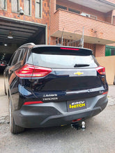 Cargar imagen en el visor de la galería, CHEVROLET TRACKER TURBO LTZ 20+ - Tiro de Arrastre Easy Hitch
