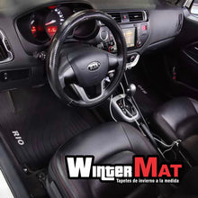 Cargar imagen en el visor de la galería, Mazda CX-30 2020 - Negro- 1ra+2da Fila
